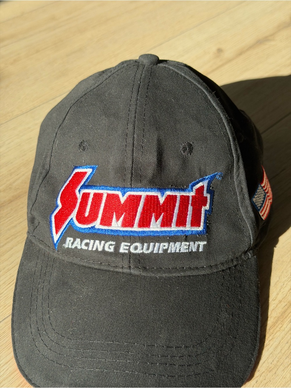 Summit Racing Equipment Black Cap View 3